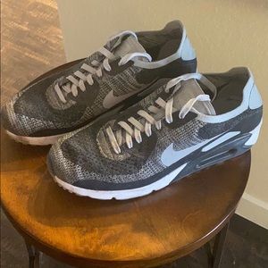 Nike Air Max - Men’s 11.5